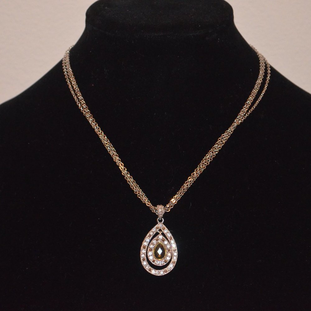 Vintage 3 Chained Necklace w/ Teardrop Shaped Pendant